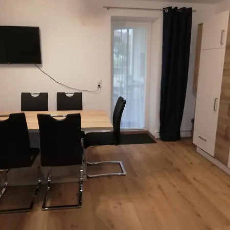 Schmied 1 Aurach am Hongar