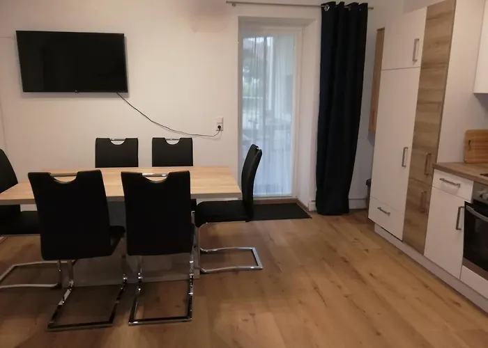 Schmied 1 Aurach am Hongar